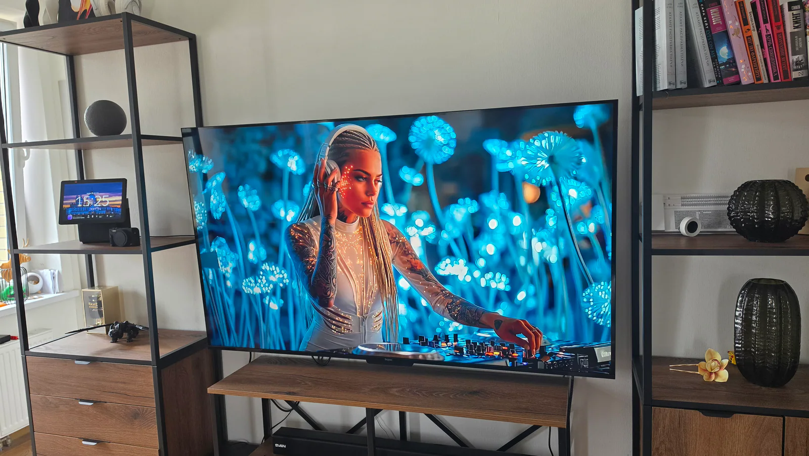 Обзор Яндекс ТВ Станции MiniLED 65": MiniLED, 144 Гц, YaOS X и Алиса в реальной жизни