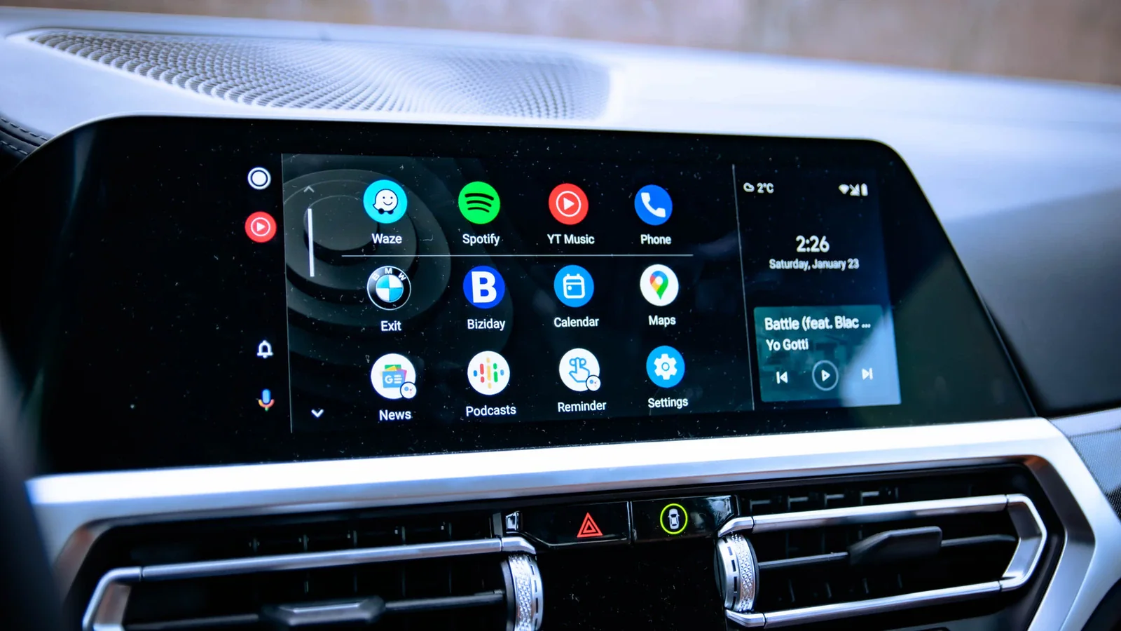 Сторонние приложения для Android Auto можно ставить без root, но инструкция не так проста