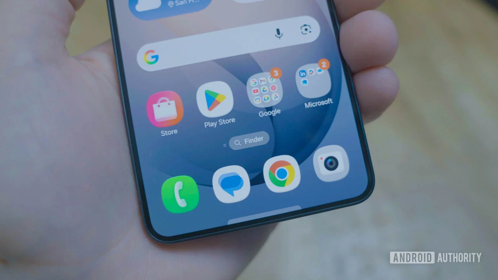 Google Messages на Samsung может научиться искать сообщения через Finder