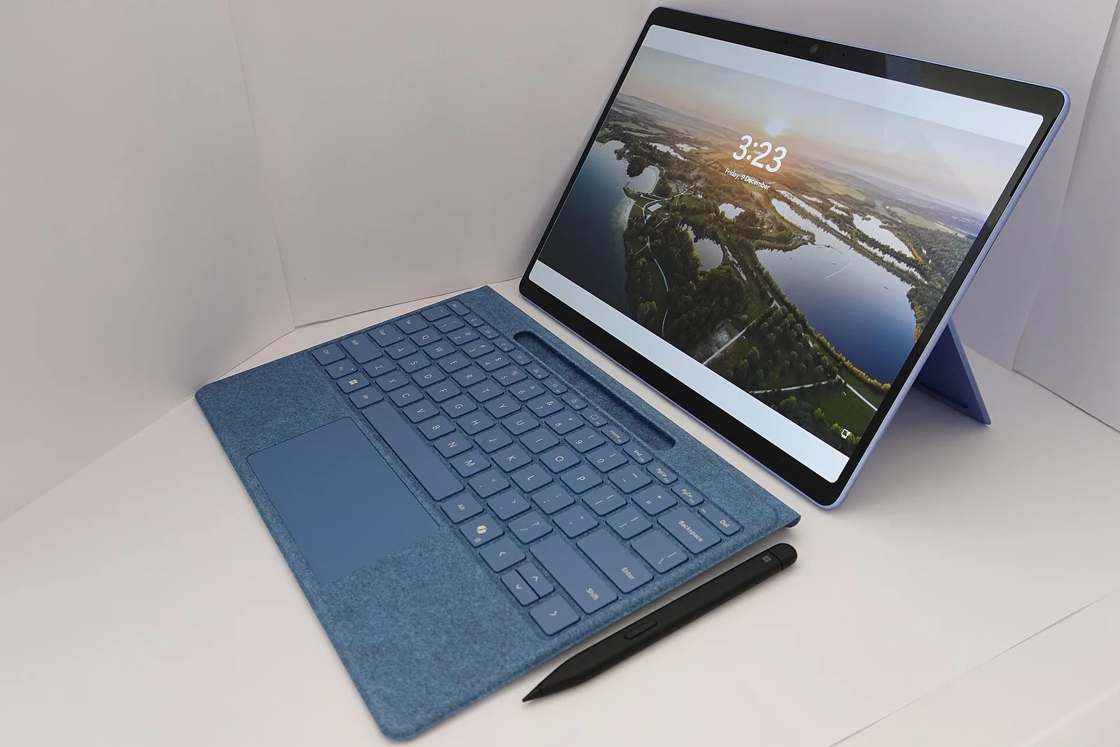 Ноутбук с современной версией Windows