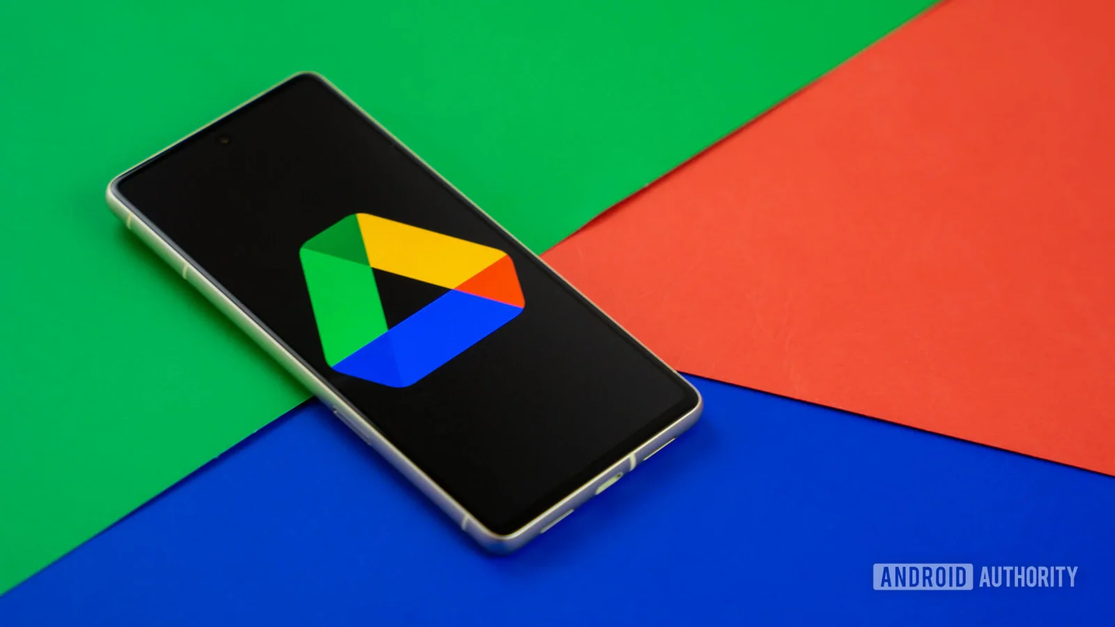 Google Drive привязал комментарии к нужному месту в видео