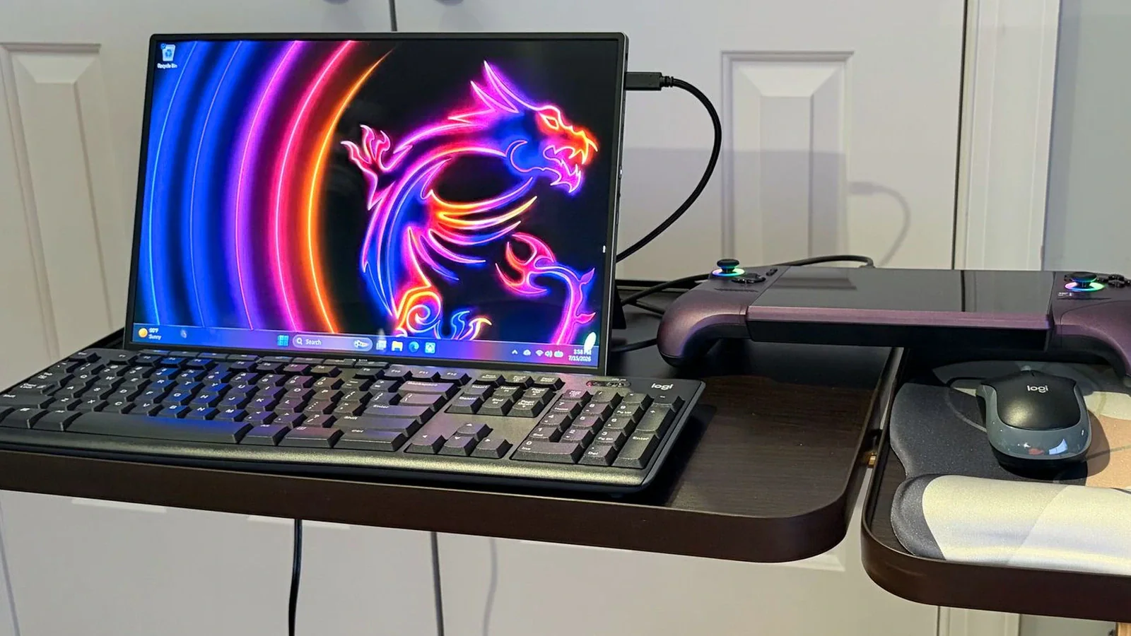 Asus ZenScreen OLED MQ16FC берет OLED без главного компромисса дорогих экранов