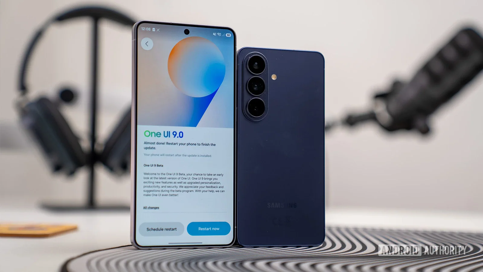 Galaxy S26 получил функции Fold 8 еще до стабильной One UI 9