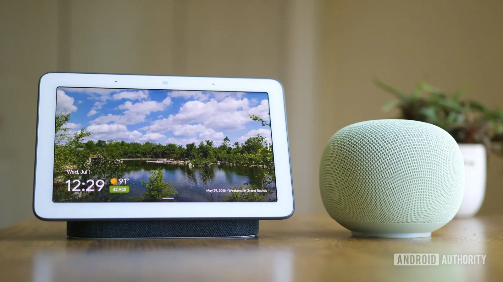 Gemini for Home научился лучше следить за временем, но пока не в России
