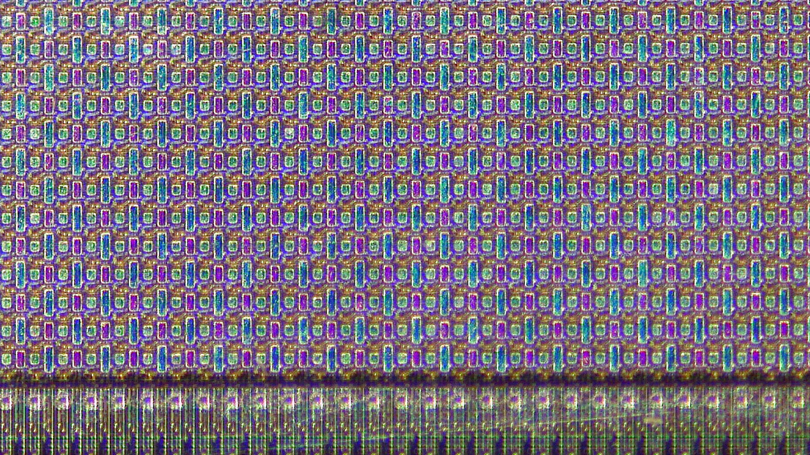 микрофотография субпикселей AMOLED-дисплея