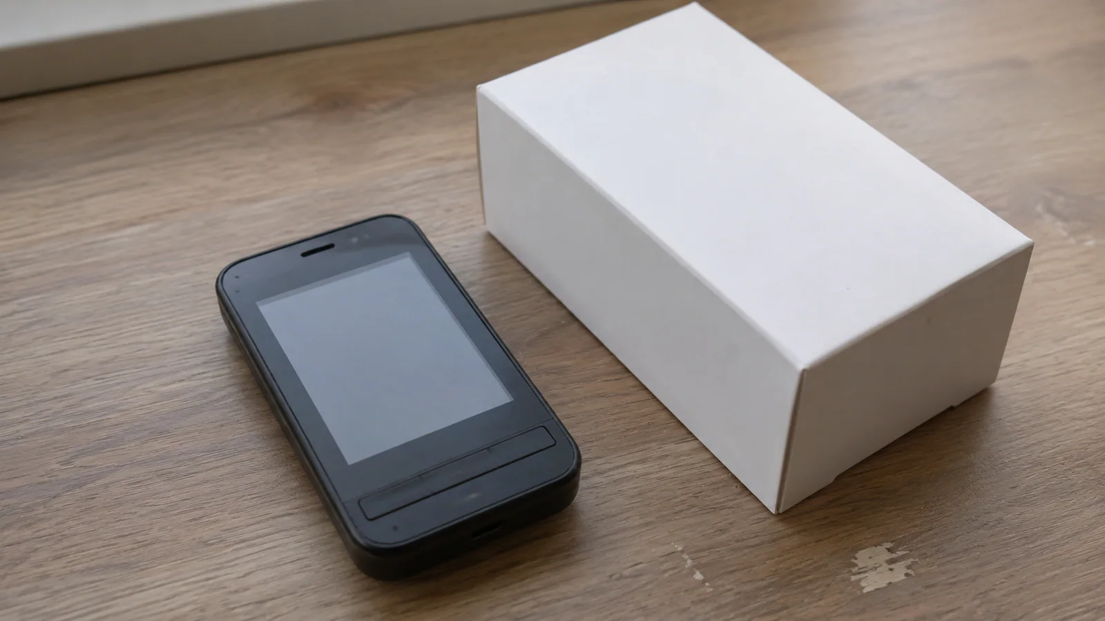 HMD показала новый кнопочный смартфон Asha 305 с неизвестной Pulse OS